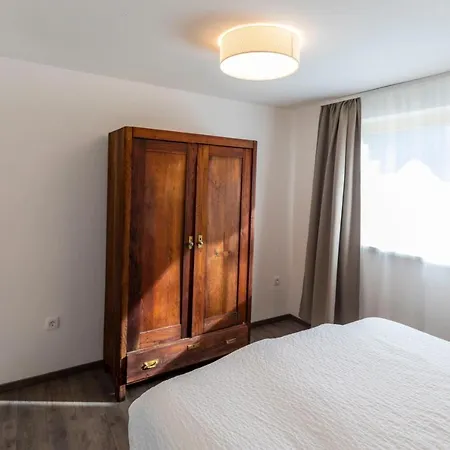 Borst Apartment