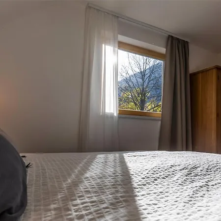 Apartment Borst Gozd Martuljek